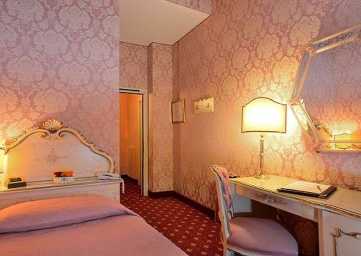 Camera classic con letto singolo Hotel Rialto**** VENEZIA Camera classic con letto singolo Hotel Rialto**** VENEZIA