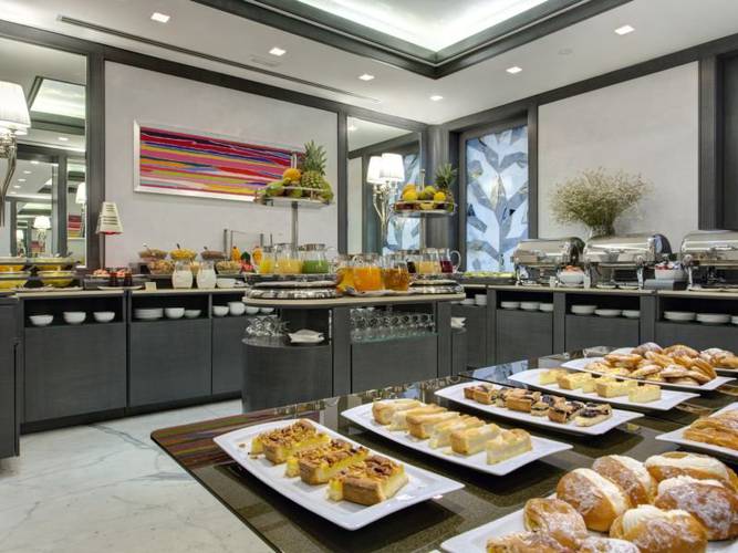 Buffet breakfast Hotel Artemide**** ROME