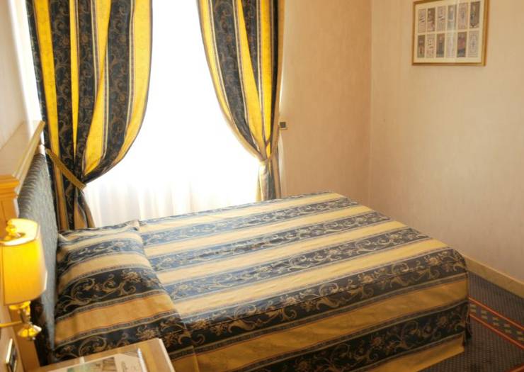 Deluxe single room Hotel Excelsior San Marco**** BERGAMO Deluxe single room Hotel Excelsior San Marco**** BERGAMO