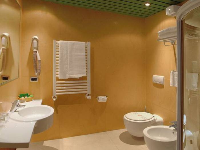 Small room with double or twin beds Alfa Fiera Hotel**** VICENZA Small room with double or twin beds Alfa Fiera Hotel**** VICENZA