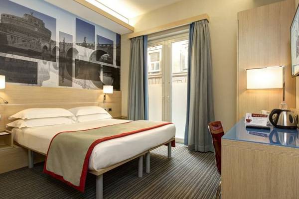 Ground floor double room IQ Hotel Roma****  in ROME