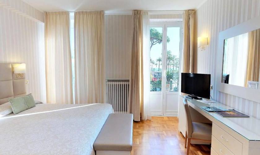 Double room with garden-sea view Hotel Metropole & Santa Margherita**** SANTA MARGHERITA LIGURE