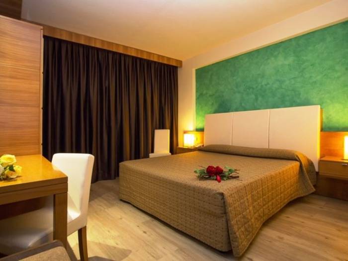 Standard triple rooms hotel galilei**** pisa Standard triple rooms hotel galilei**** pisa