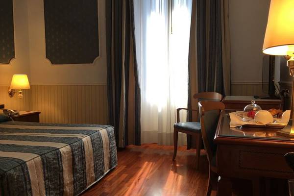 Classic double room Andreola Central Hotel**** in MILAN