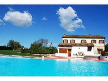 Swimming pool Hotel Federico II**** ANCONA-JESI Swimming pool Hotel Federico II**** ANCONA-JESI