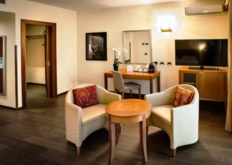 Junior suite Hotel Dei Cavalieri Caserta**** CASERTA Junior suite Hotel Dei Cavalieri Caserta**** CASERTA