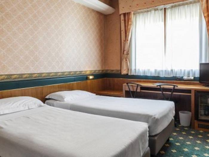 Classic twin room Hotel Des Etrangers*** MILAN