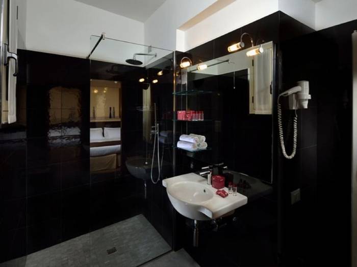 Double room hotel carlton*** ferrara Double room hotel carlton*** ferrara