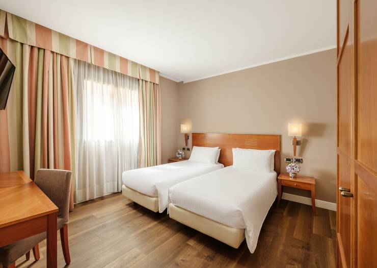 Family room Hotel Dei Cavalieri Caserta**** CASERTA