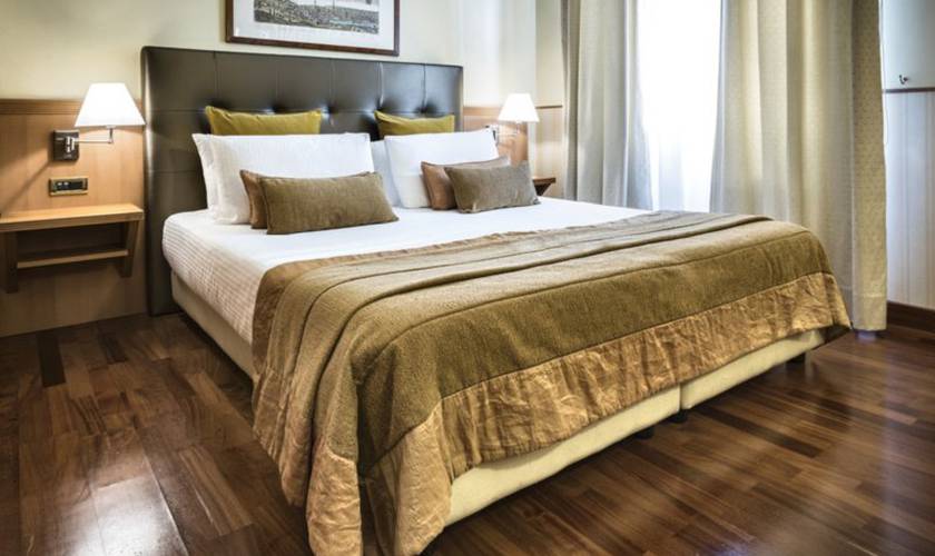 Classic double room or twin Hotel Dei Cavalieri Milano Duomo**** MILAN Classic double room or twin Hotel Dei Cavalieri Milano Duomo**** MILAN
