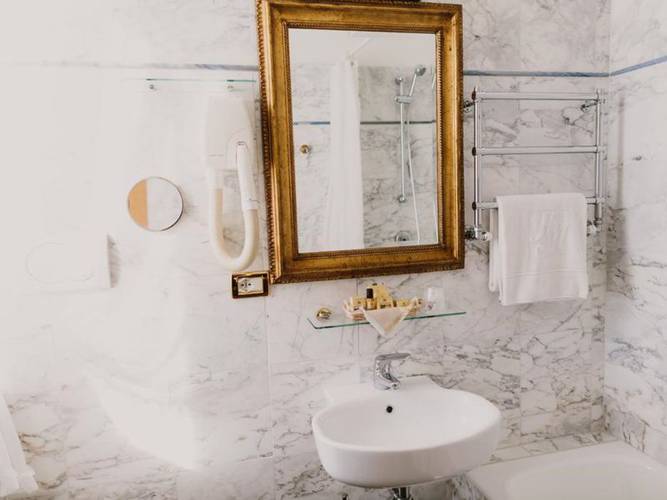 Standard single room hotel metropole & santa margherita**** santa margherita ligure Standard single room hotel metropole & santa margherita**** santa margherita ligure