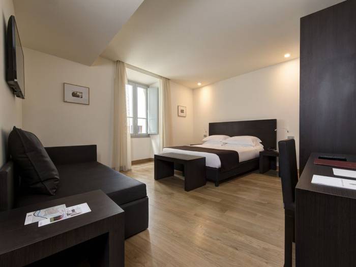 Superior triple room hotel tiferno**** città di castello Superior triple room hotel tiferno**** città di castello