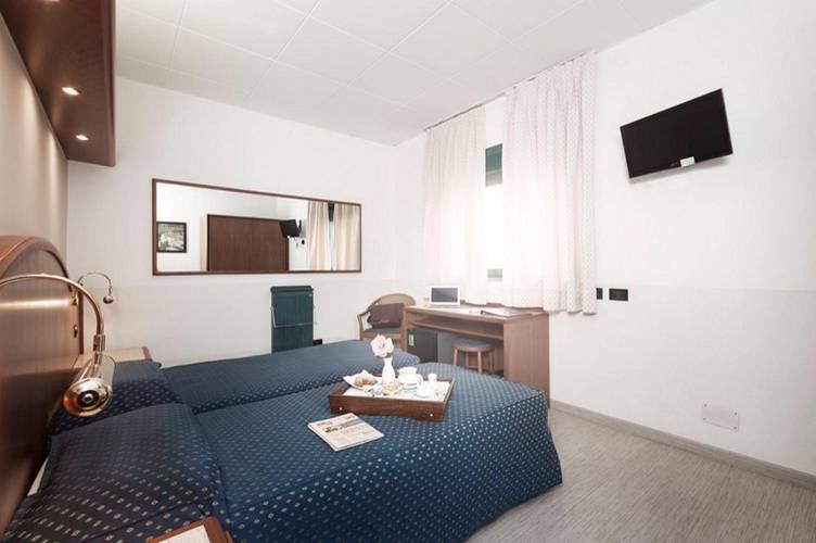 Classic double or twin room: Alfa Fiera Hotel**** VICENZA Classic double or twin room: Alfa Fiera Hotel**** VICENZA