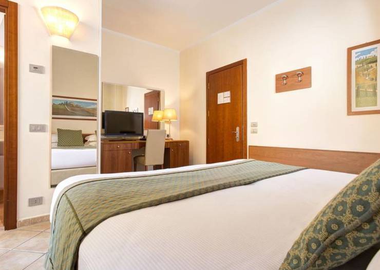 Camera economy doppia Hotel Athena**** SIENA Camera economy doppia Hotel Athena**** SIENA