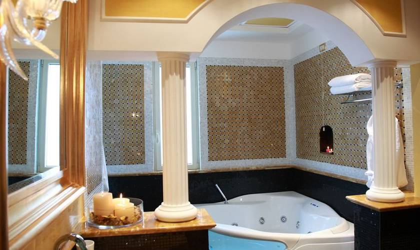 Suite Grand Hotel Vanvitelli**** CASERTA Suite Grand Hotel Vanvitelli**** CASERTA