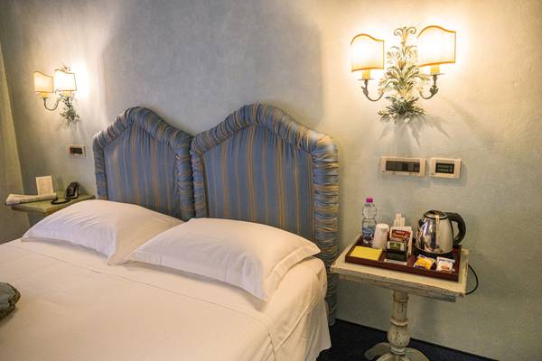 Classic room eith double or twin beds Hotel Boccaccio**** in PISA-CALCINAIA