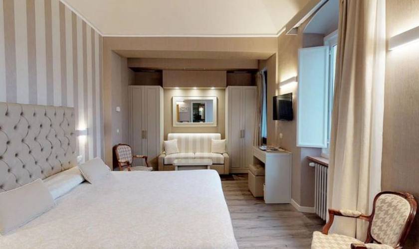 Junior suite for 4 people Hotel Metropole & Santa Margherita**** SANTA MARGHERITA LIGURE