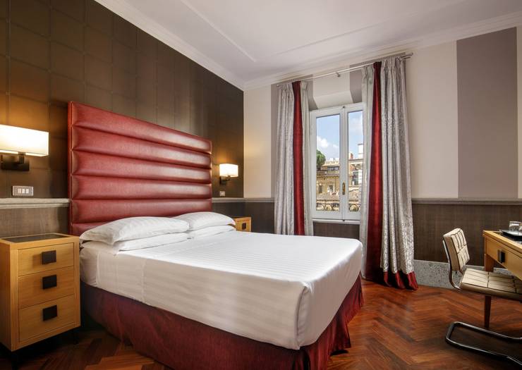 Camera deluxe matrimoniale Hotel Royal Court**** ROMA Camera deluxe matrimoniale Hotel Royal Court**** ROMA
