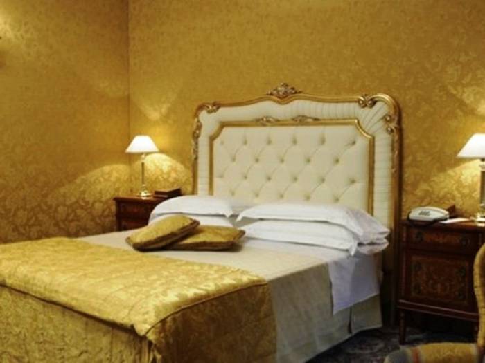 Triple room Grand Hotel Vanvitelli**** CASERTA