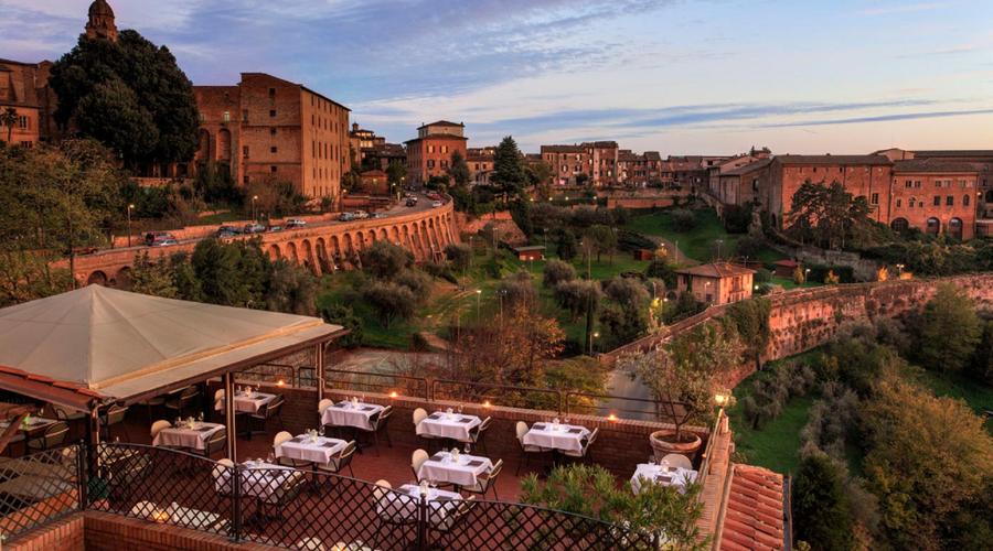 APERITIVO CON VISTA Space Hotels APERITIVO CON VISTA Space Hotels