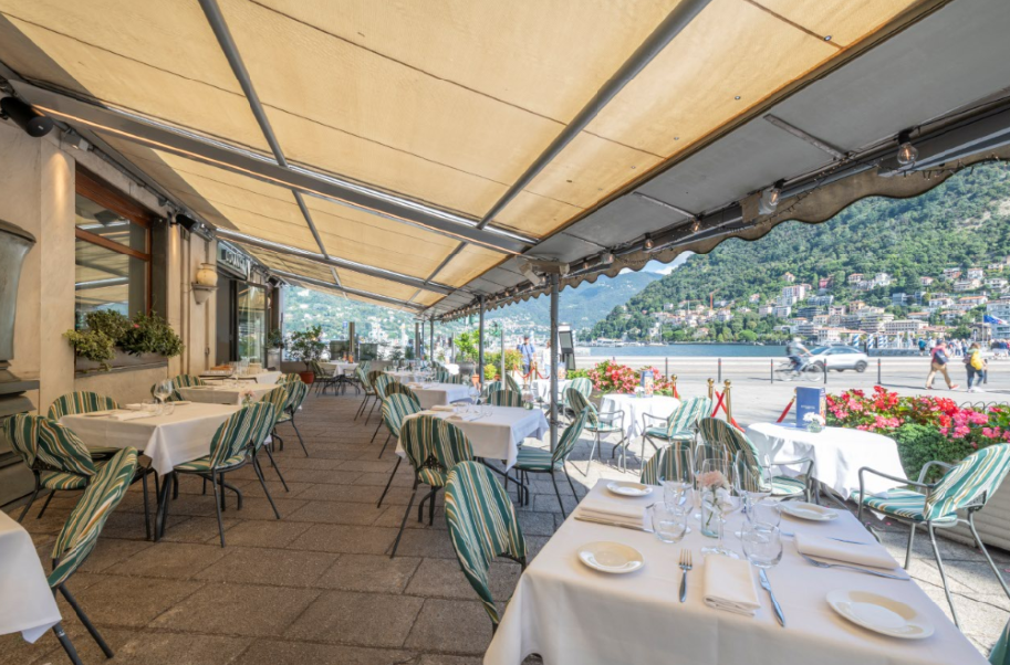 LA BELLA STAGIONE SI VIVE ALL'APERTO Space Hotels