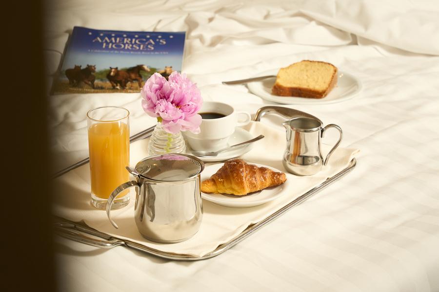 Prima colazione Hotel Royal Court**** ROMA