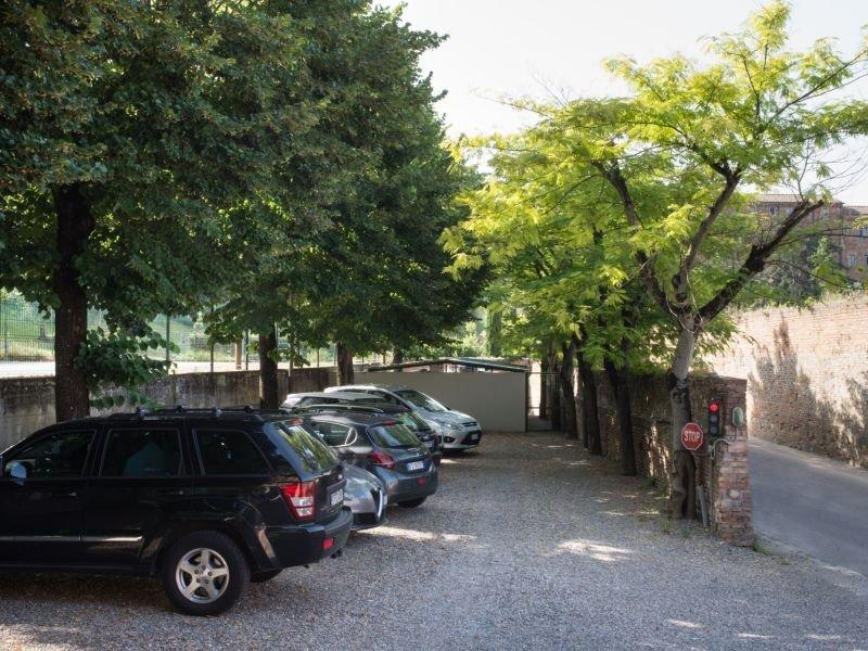Parking Hotel Athena**** SIENA