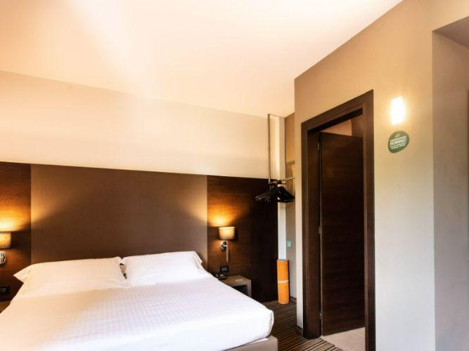 Camera Matrimoniale Sweet  Sweet Hotel**** a VICENZA-SCHIAVON