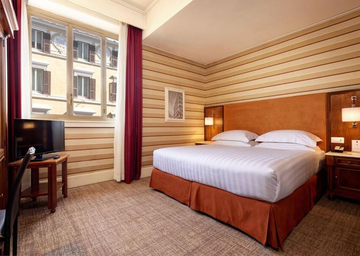 Camera classic matrimoniale Hotel Mascagni**** ROMA Camera classic matrimoniale Hotel Mascagni**** ROMA