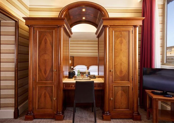 Camera classic matrimoniale Hotel Mascagni**** ROMA Camera classic matrimoniale Hotel Mascagni**** ROMA