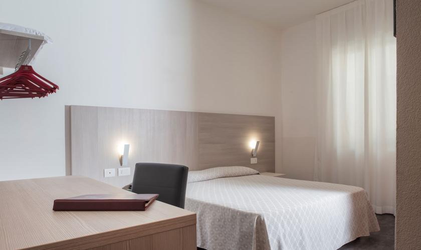 Classic double or twin room: Alfa Fiera Hotel**** VICENZA Classic double or twin room: Alfa Fiera Hotel**** VICENZA