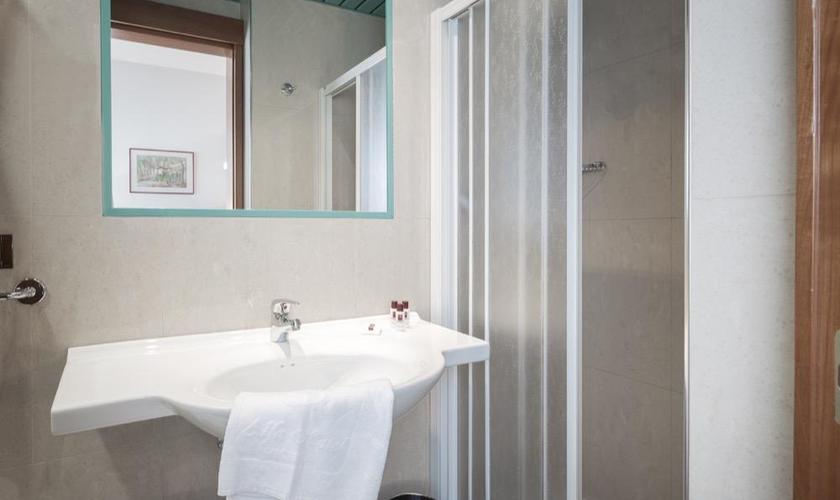 Classic double or twin room: Alfa Fiera Hotel**** VICENZA Classic double or twin room: Alfa Fiera Hotel**** VICENZA