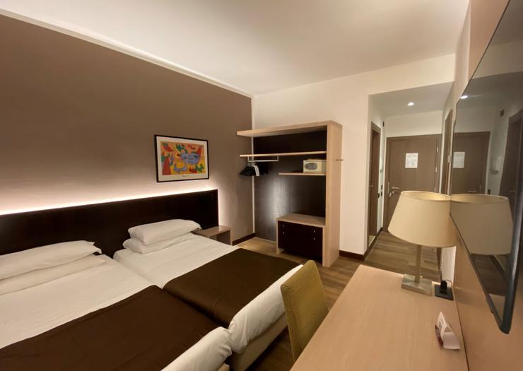 Twin room Hotel Carlton*** FERRARA Twin room Hotel Carlton*** FERRARA