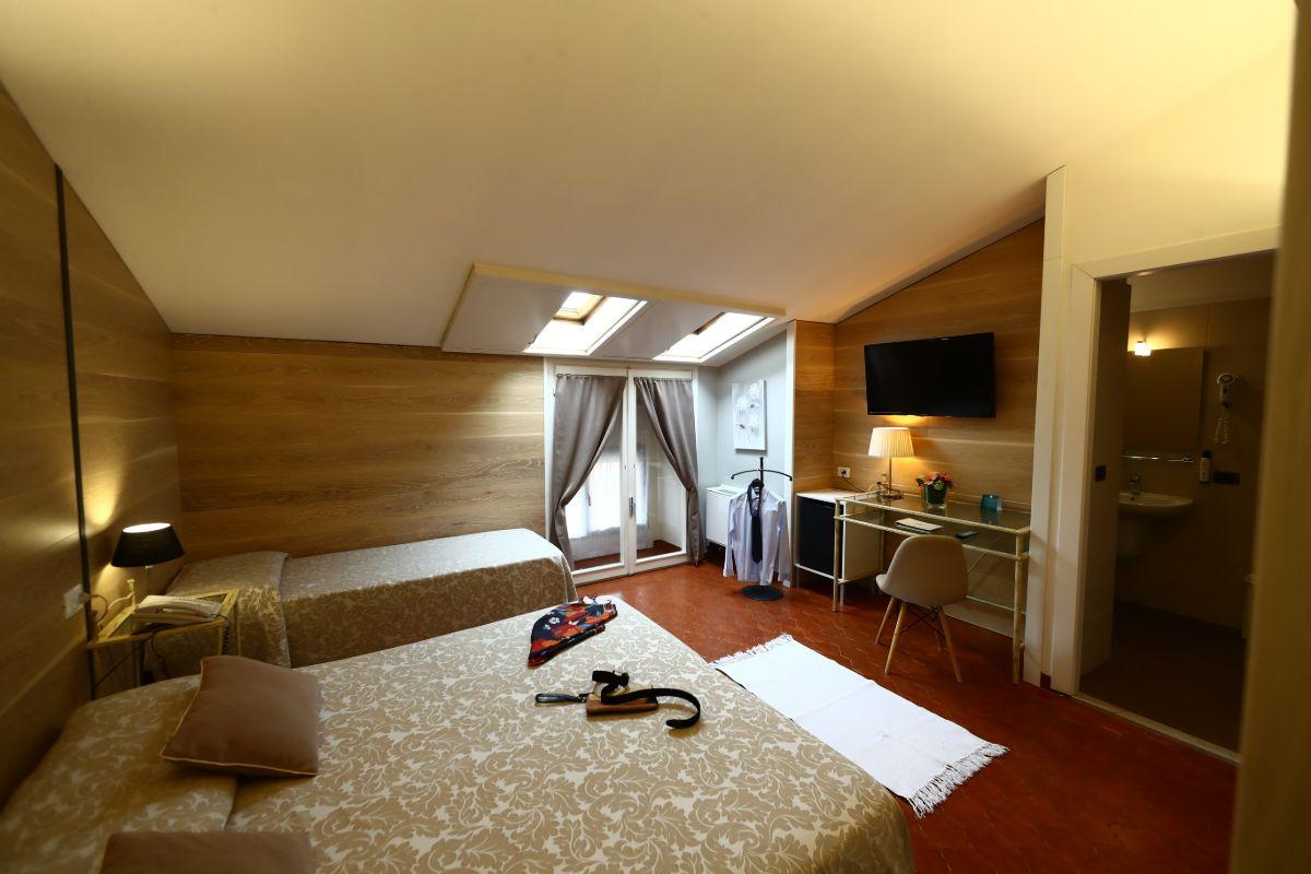 Camera tripla Hotel Italia*** a VERONA