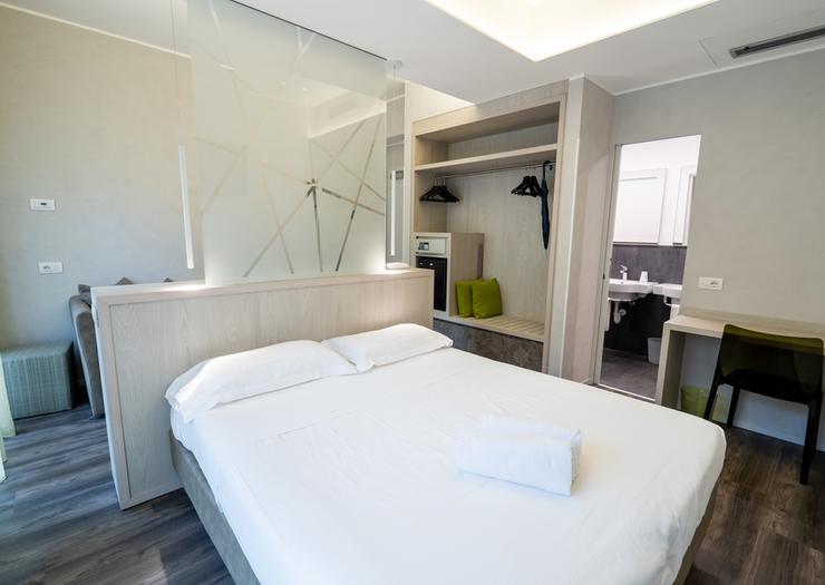 Camera Platinum tripla Hotel Des Etrangers*** MILANO Camera Platinum tripla Hotel Des Etrangers*** MILANO