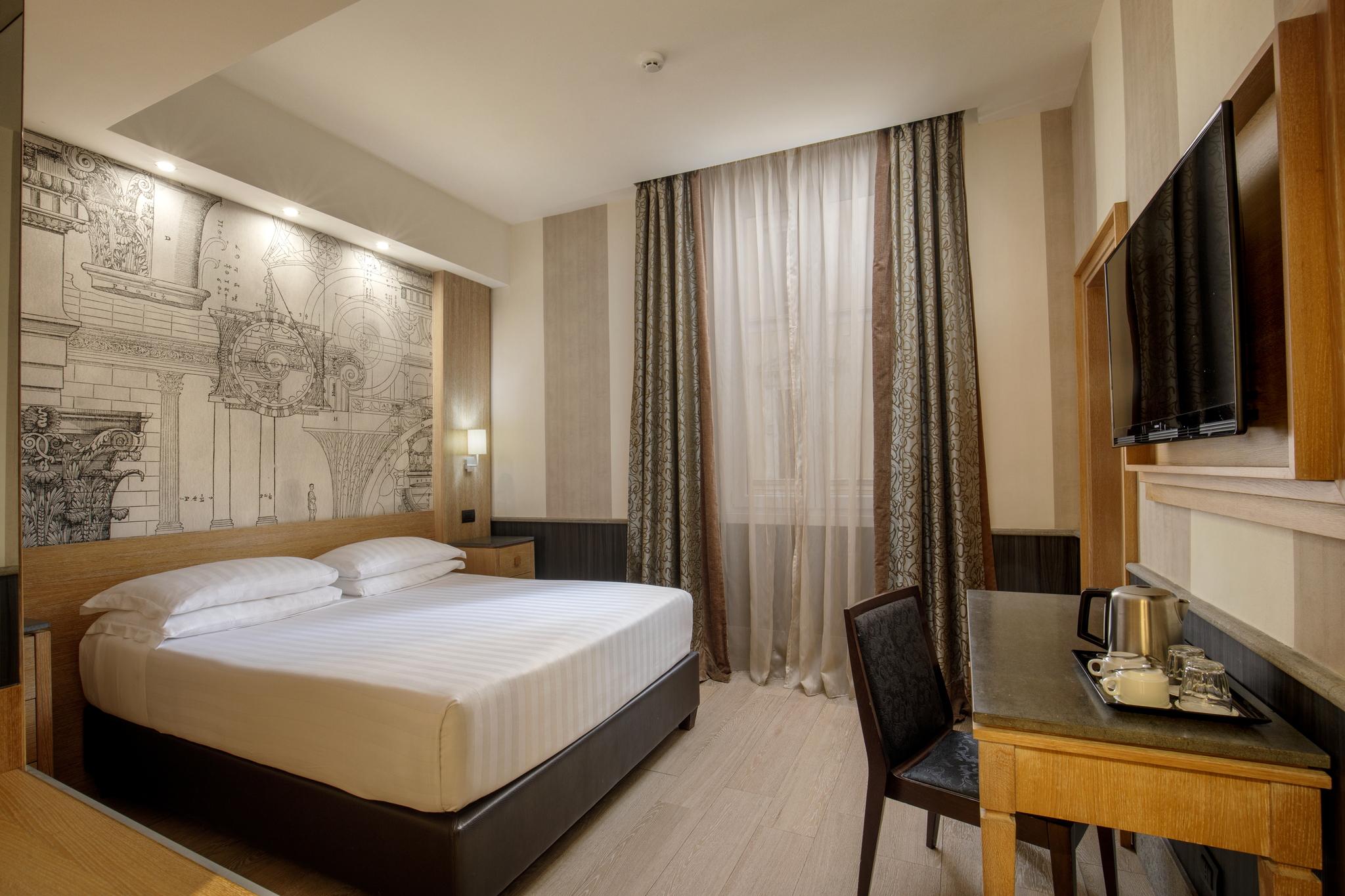 Standard double room dependance Hotel Royal Court**** in ROME