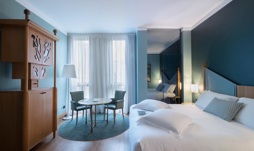 Camera superior king bed matrimoniale Hotel Spadari al Duomo**** MILANO Camera superior king bed matrimoniale Hotel Spadari al Duomo**** MILANO