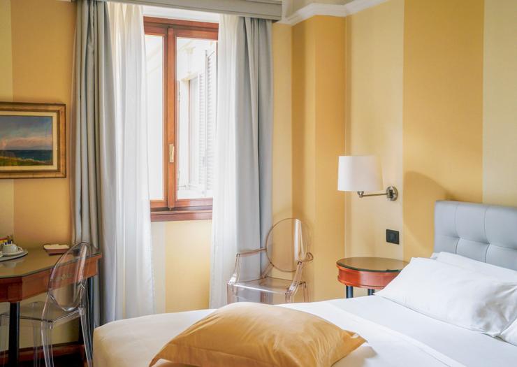 Superior double room Hotel Gran Duca di York*** MILAN Superior double room Hotel Gran Duca di York*** MILAN