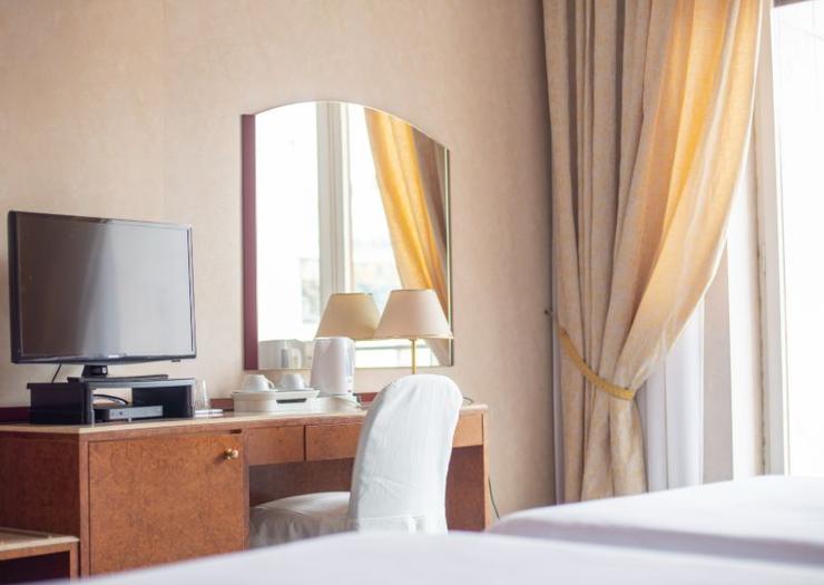 Superior Twin room Hotel Excelsior San Marco**** BERGAMO Superior Twin room Hotel Excelsior San Marco**** BERGAMO