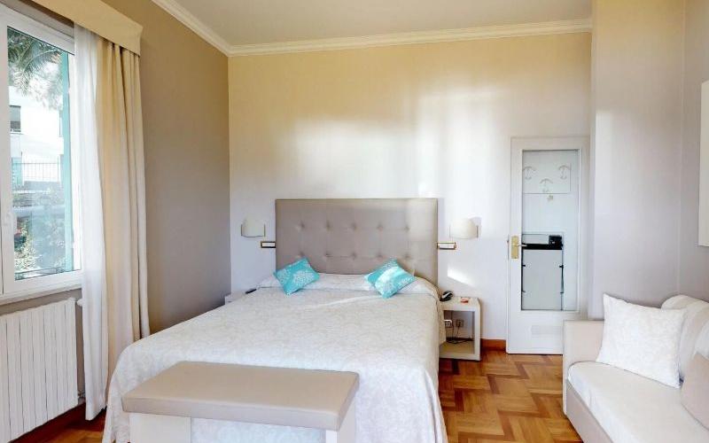 Triple room Hotel Metropole & Santa Margherita**** SANTA MARGHERITA LIGURE Triple room Hotel Metropole & Santa Margherita**** SANTA MARGHERITA LIGURE