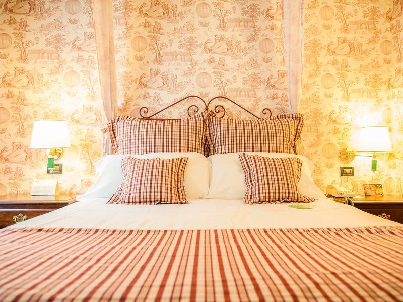 Camera classic matrimoniale Hotel Victoria**** a TORINO
