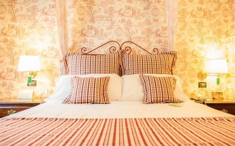 Camera classic matrimoniale Hotel Victoria**** TORINO Camera classic matrimoniale Hotel Victoria**** TORINO