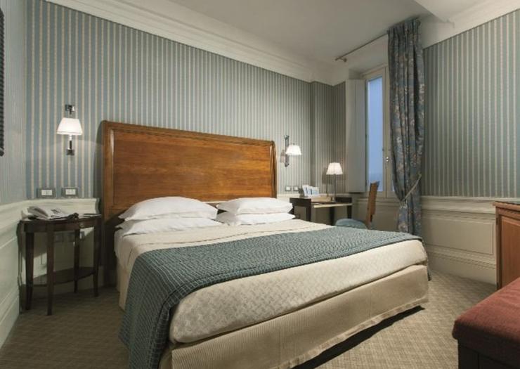 Classic double or twin room Hotel Stendhal**** ROME Classic double or twin room Hotel Stendhal**** ROME