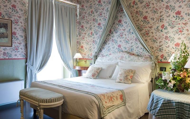 Deluxe double room Hotel Victoria**** TURIN Deluxe double room Hotel Victoria**** TURIN