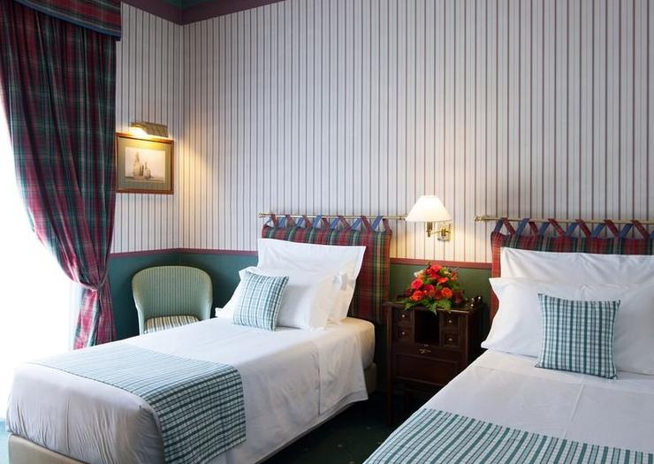 Deluxe twin room Hotel Victoria**** TURIN Deluxe twin room Hotel Victoria**** TURIN