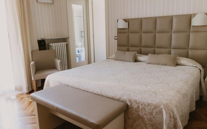 Camera doppia uso singolo standard Hotel Metropole & Santa Margherita**** SANTA MARGHERITA LIGURE Camera doppia uso singolo standard Hotel Metropole & Santa Margherita**** SANTA MARGHERITA LIGURE