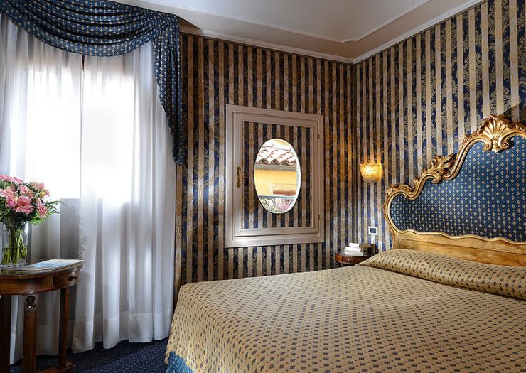 Triple junior suite Hotel Concordia**** VENICE Triple junior suite Hotel Concordia**** VENICE