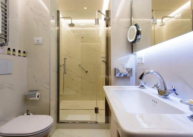 Camera superior matrimoniale Hotel Degli Artisti**** ROMA Camera superior matrimoniale Hotel Degli Artisti**** ROMA