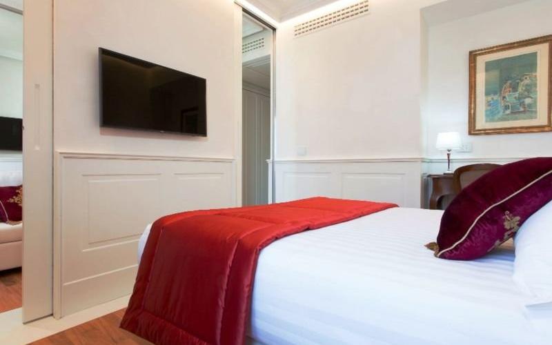 Camera superior tripla Hotel Degli Artisti**** ROMA Camera superior tripla Hotel Degli Artisti**** ROMA