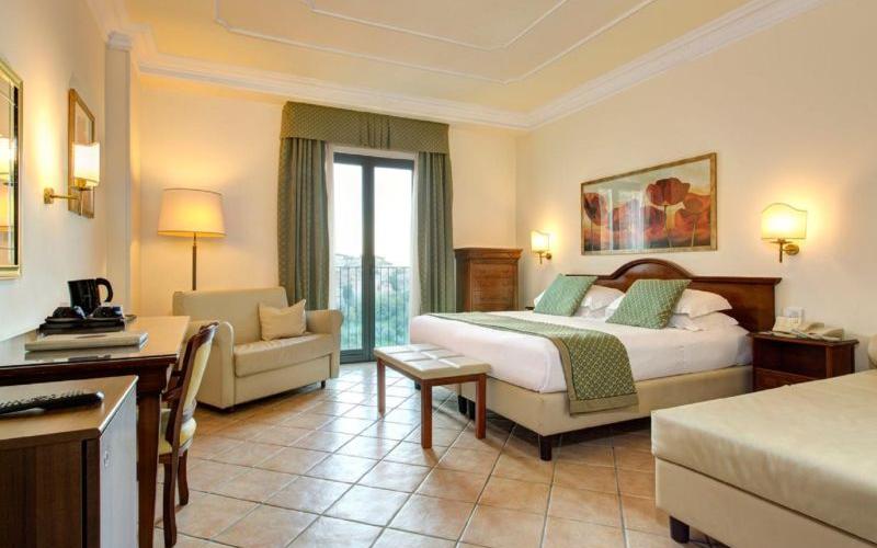 Camera quadrupla Hotel Athena**** SIENA Camera quadrupla Hotel Athena**** SIENA